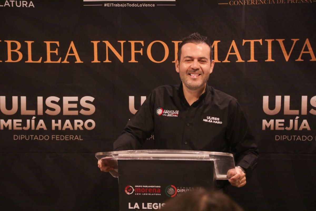 Ulises Mejía continúa como aspirante mejor posicionado.