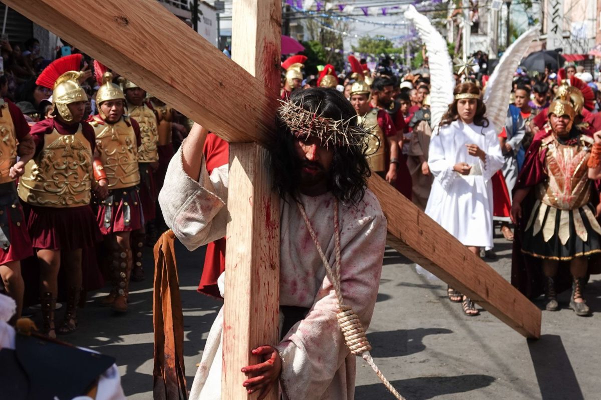 Sheinbaum celebra el reconocimiento mundial de la Pasión de Cristo en Iztapalapa.