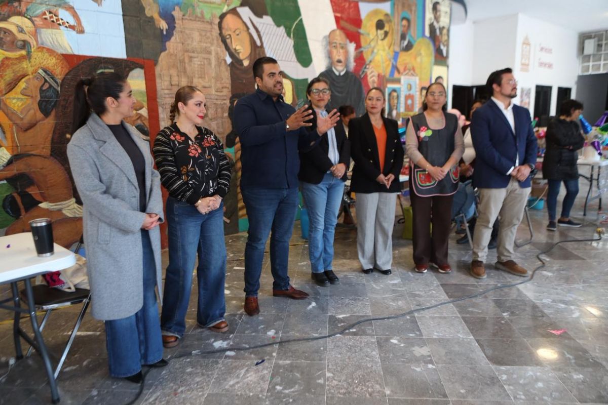 Impulsan el autoempleo en Guadalupe con clausura del Taller de Piñatas Tradicionales.
