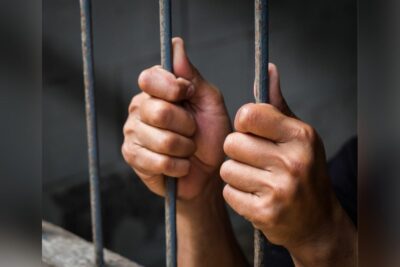 FGR logra sentencia condenatoria contra dos personas por portación de armas y explosivos en Zacatecas