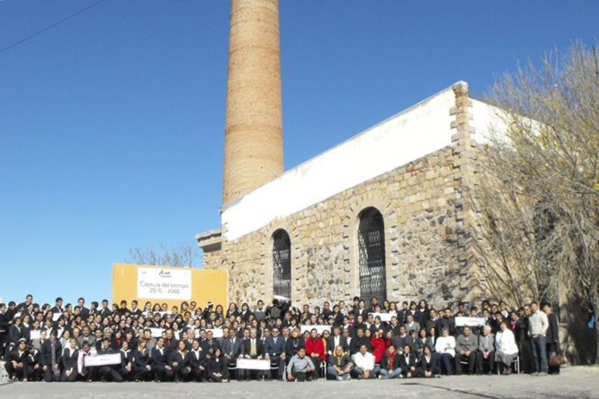CAM levanta paro estudiantil; separan a siete maestros