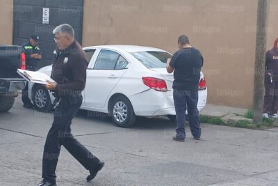 Automóvil se accidenta en Fresnillo; no hay heridos