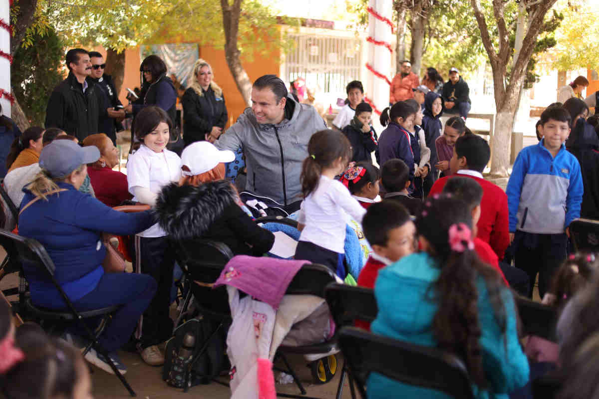 Ayuntamiento de Zacatecas lleva posadas a colonias y comunidades