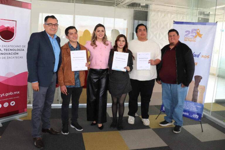 Cozcyt entrega a Semujer sistema digital para fortalecer la igualdad de género en Zacatecas