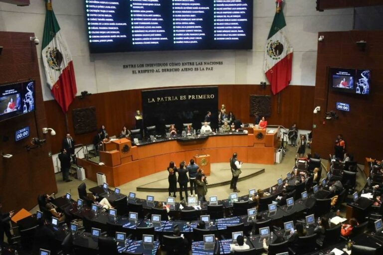 Senado reduce a 10 la lista de aspirantes para encabezar la FGR
