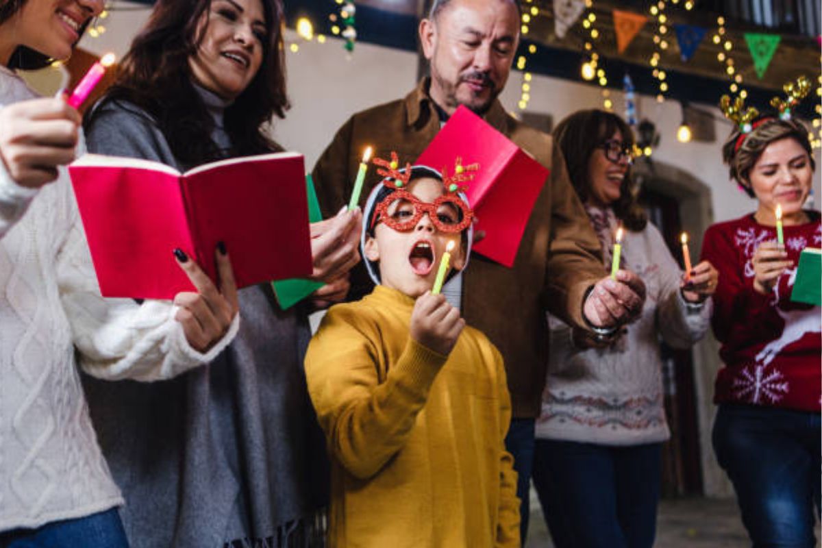 Conoce la historia detrás de los villancicos navideños | Foto: Ilustrativa.