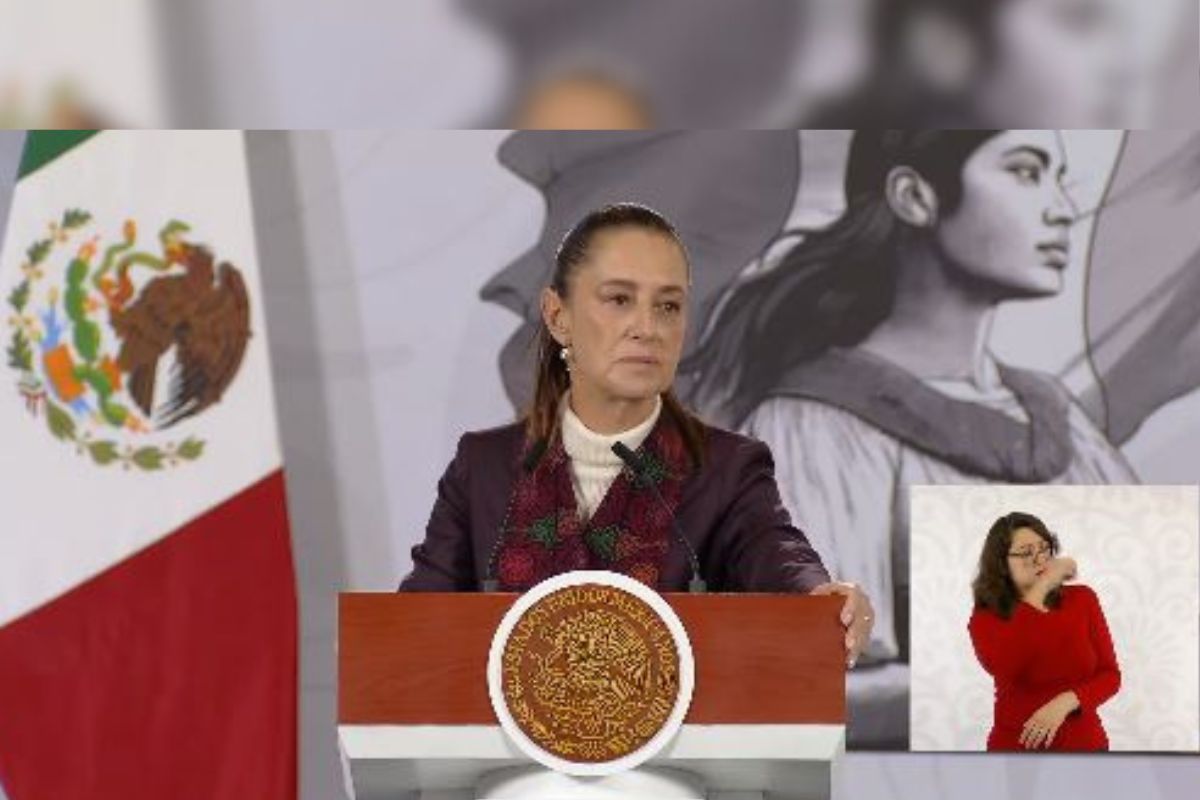 Sheinbaum afirma que no hubo acarreo en el Zócalo; crece la discusión en redes