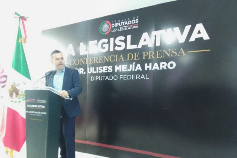 Ulises Mejía Haro esperará tiempos políticos de Morena