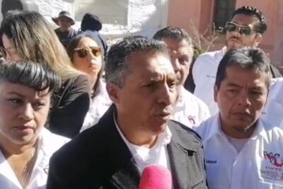 Magisterio levanta temporalmente el paro como repliegue estratégico