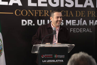 Ulises Mejía rechaza reforma a la Ley del Notariado y respalda a notarios de Zacatecas