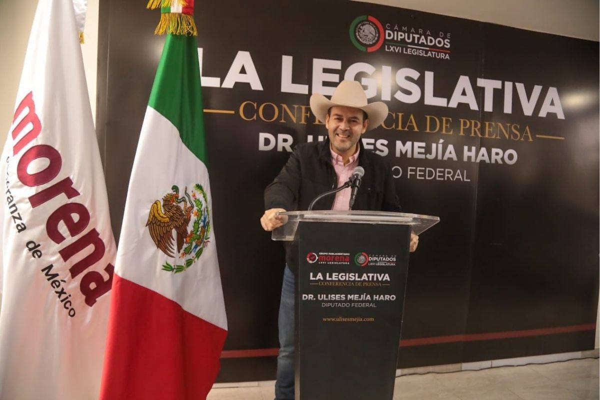 El diputado federal Ulises Mejía Haro | Foto: Cortesía