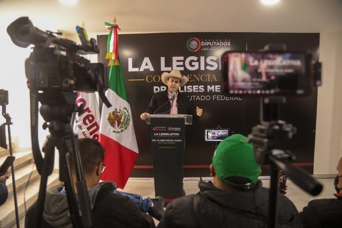 El diputado federal Ulises Mejía Haro | Foto: Cortesía