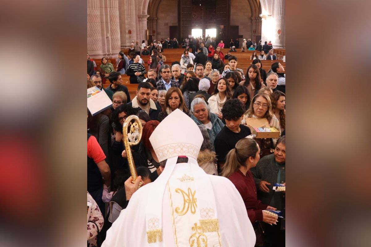 Obispo llama a construir la paz y erradicar la violencia desde la fe.