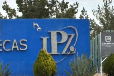 Paro indefinido paraliza a la UPZ por adeudos salariales