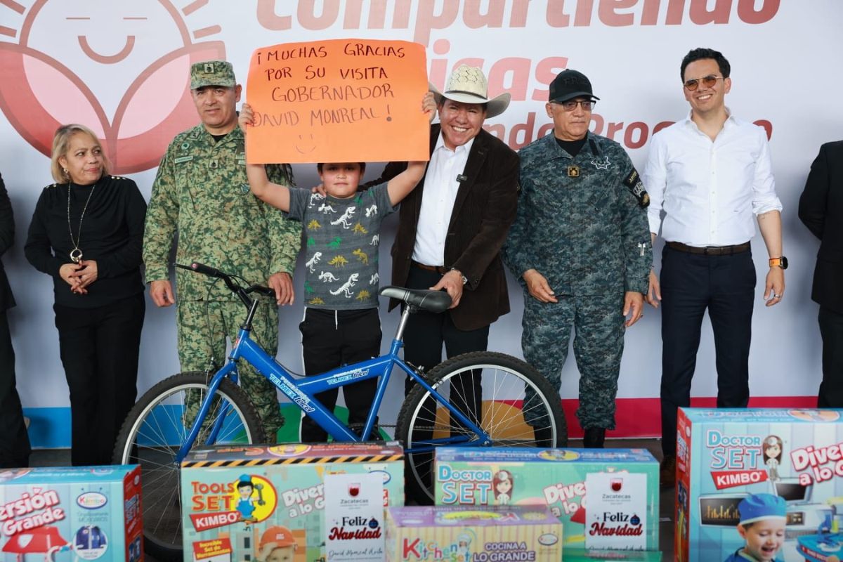 Autoridades estatales entregaron juguetes y promovieron valores como respeto y solidaridad