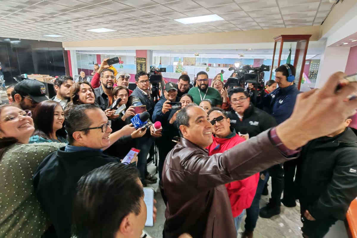 Pepe Saldívar impulsa la economía local con la inauguración del “Mercadito Emprendedor” en Gavilanes
