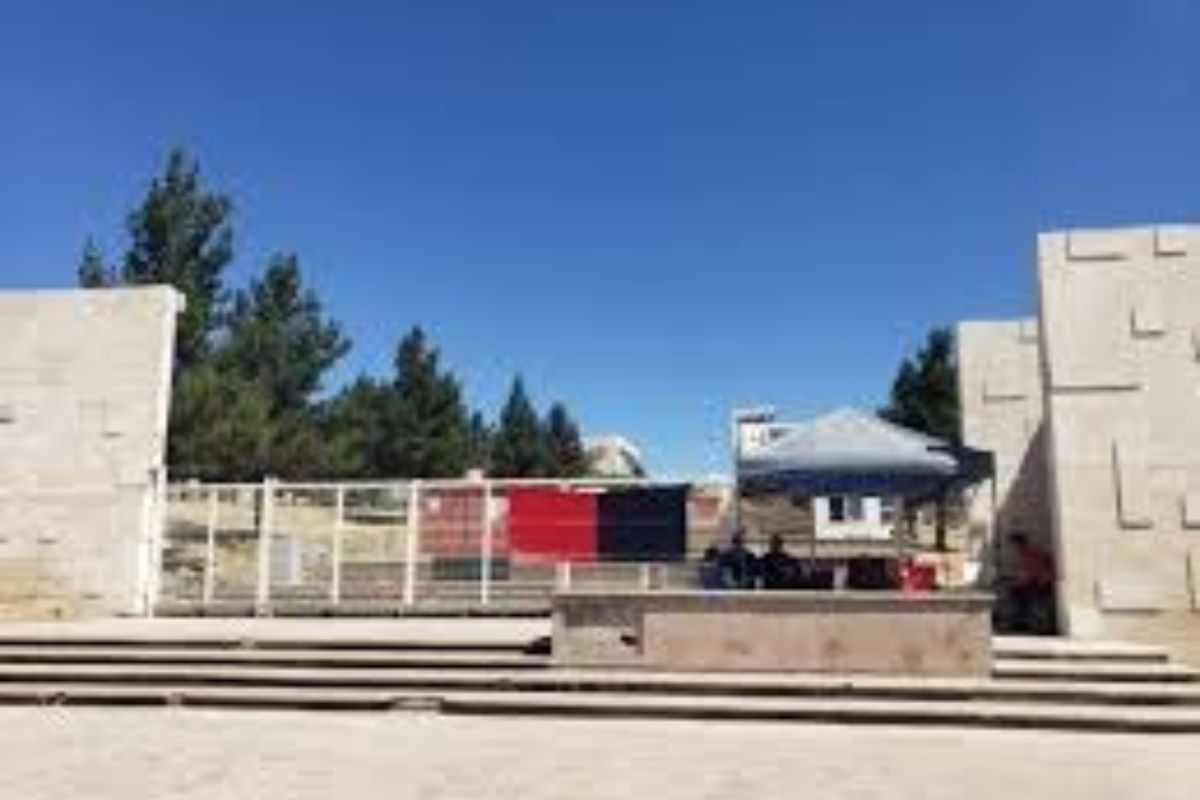 SITTEZ rechaza propuesta oficial y mantiene paro; más de 35 mil estudiantes continúan sin clases.
