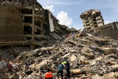 Terremotos en Venezuela dejan mil 450 muertos; continúan las labores de rescate