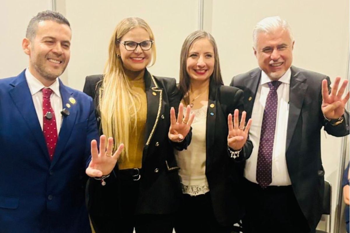 Zaira Villagrana formaliza su registro para coordinar la Defensa de la Transformación en Zacatecas.