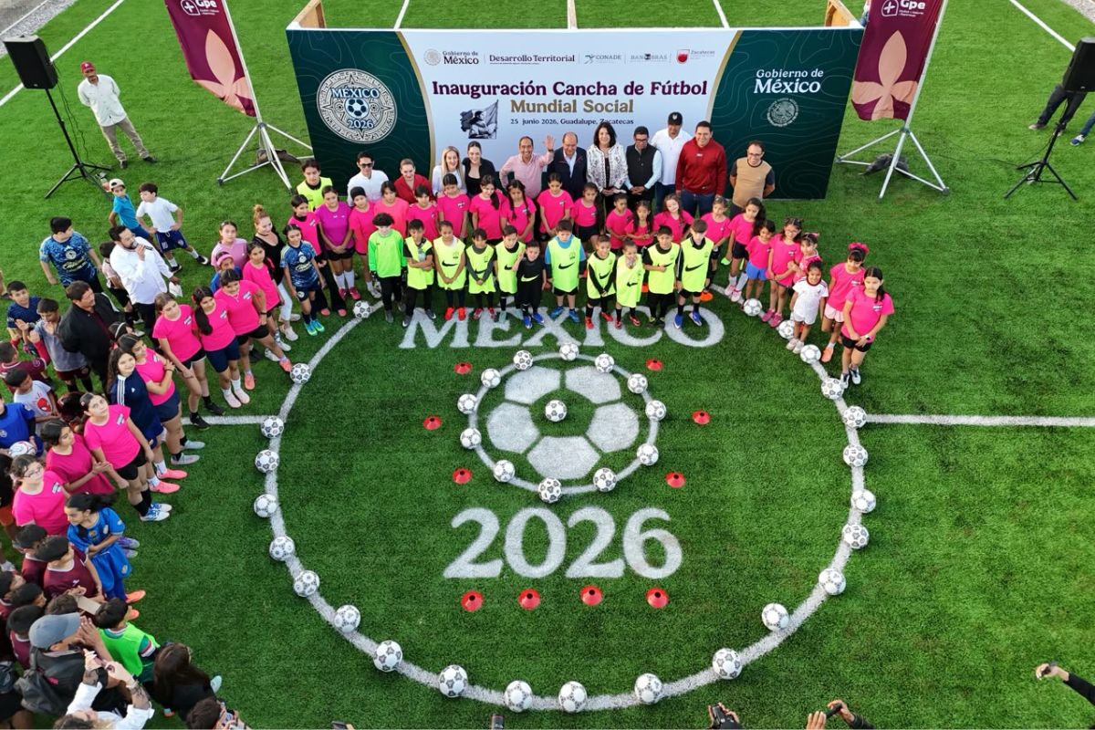 Guadalupe fortalece el deporte con la entrega de dos nuevas canchas de fútbol.