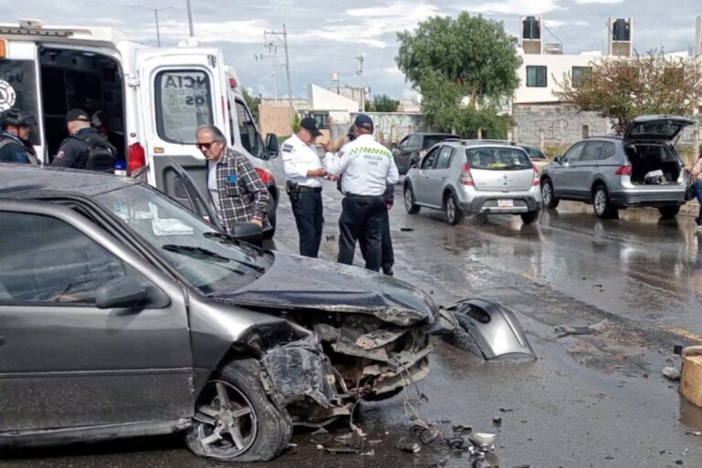 Accidente en Vialidad Siglo XXI deja una persona lesionada en Zacatecas