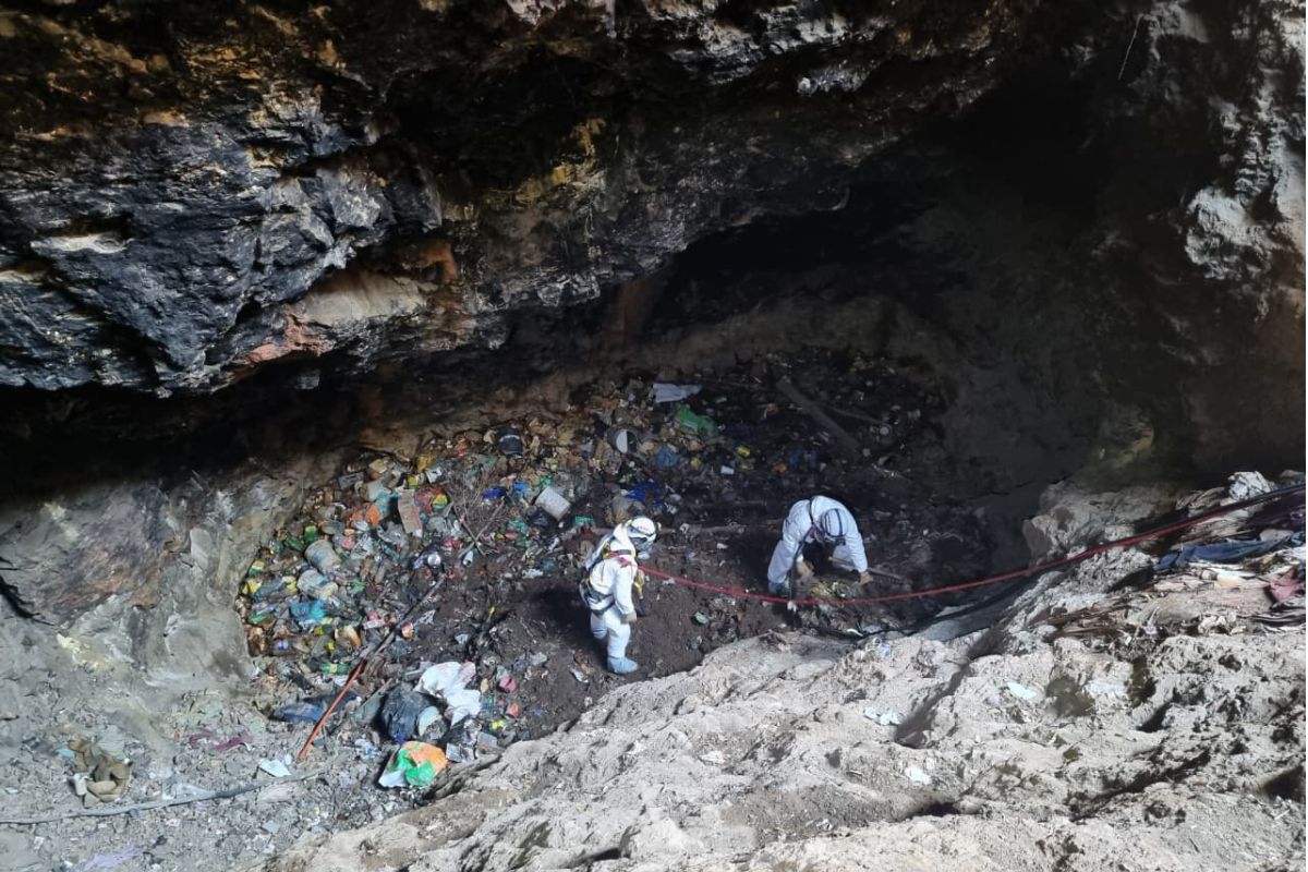 Realizan búsqueda forense en el Cerro de la Bufa con apoyo de colectivos de familias.