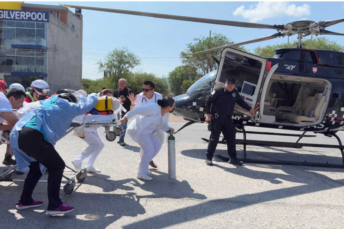 Trasladan por vía aérea a menor lesionado tras accidente con un caballo en Jerez.