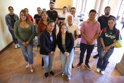 Jerez fortalece la atención turística con capacitación a prestadores de servicios