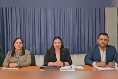 Gabriela Pinedo reporta avances en negociaciones con el magisterio y llama a reanudar clases