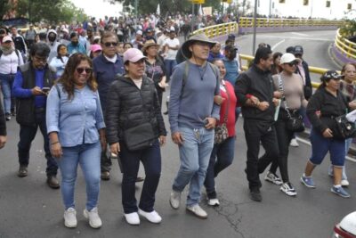 Magisterio mantiene presión nacional; Sección 34 ratifica plantón hasta lograr cambios en el sistema de pensiones