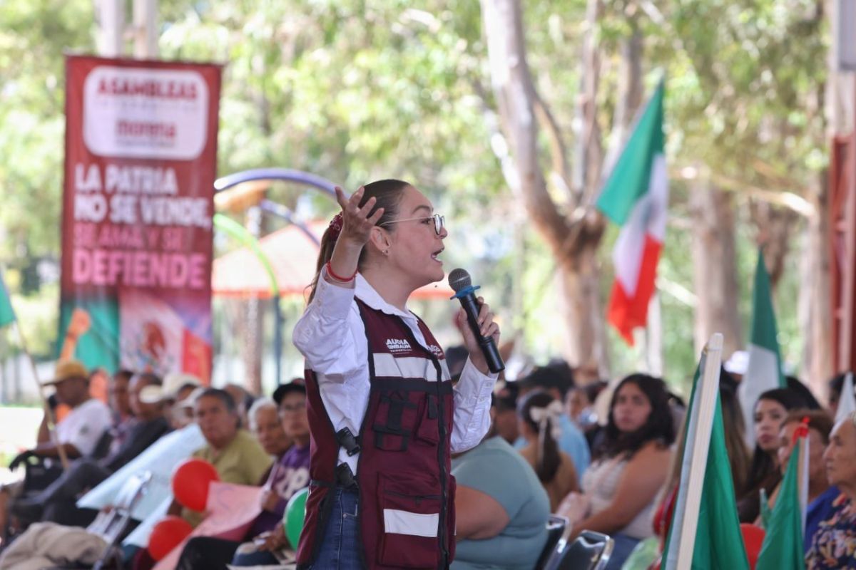Vero Díaz llama a fortalecer la organización territorial y reconoce aportación de migrantes en Villanueva.