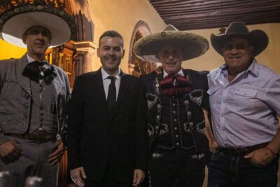 Migrantes mantienen vivas las tradiciones de Zacatecas: Ulises Mejía Haro