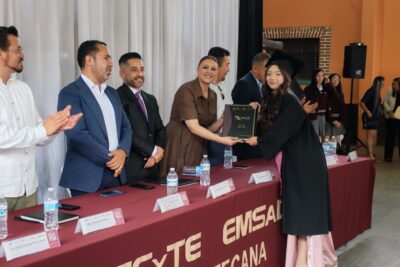 Egresan 70 estudiantes del EMSAD La Zacatecana; reconocen esfuerzo y compromiso de la nueva generación