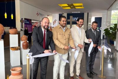 Inauguran exposición “Tierra Colorada” para acercar el arte artesanal a los jóvenes