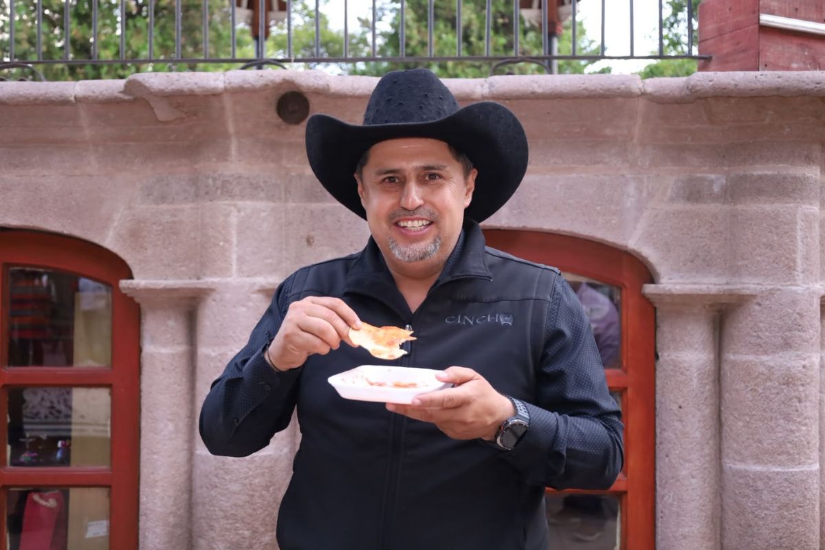 Jerez anuncia el Festival de la Tostada 2026 con gastronomía, turismo y música en vivo.