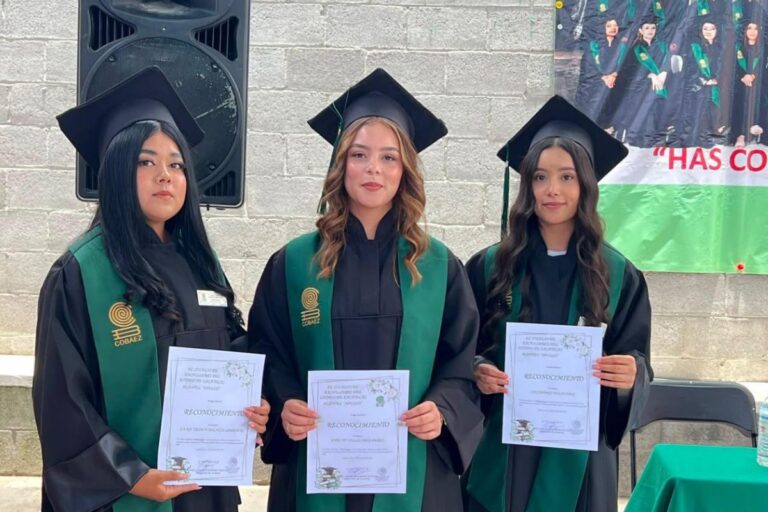 Más de 4 mil estudiantes egresan del Cobaez y concluyen su Educación Media Superior