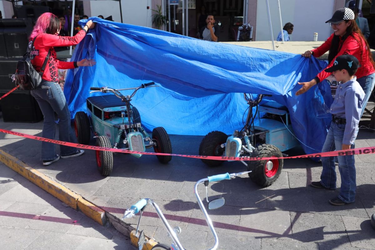 Autos clásicos llenan de tradición y convivencia el Festival Jerez Capital Migrante 2026